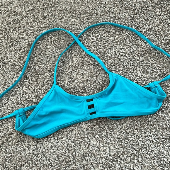 Jolyn Clothing Other - Jolyn Tomcat Style Blue Tie-Back Bikini Top medium swim top bikini